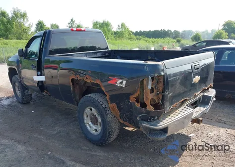 2010 Chevrolet Silverado K2500 Heavy Duty Lt z USA, uszkodzony, nr VIN 1GC3KXBGXAF138766